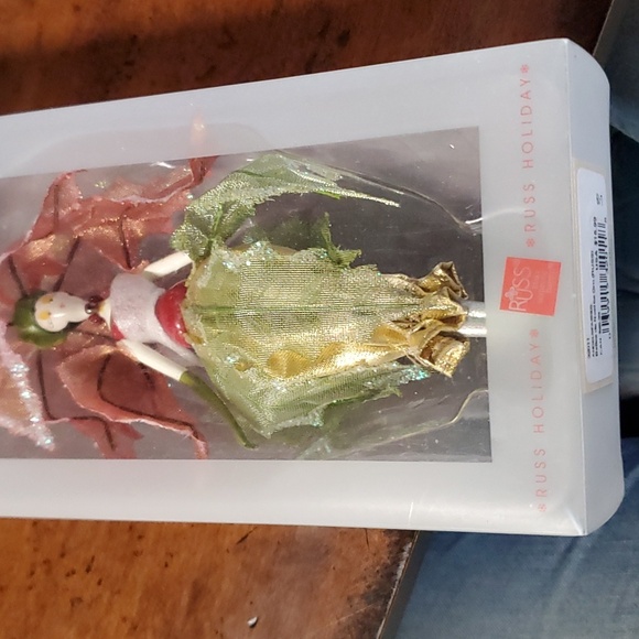 Belles de Noel Priscilla Pointsetta Ornament - Picture 3 of 3